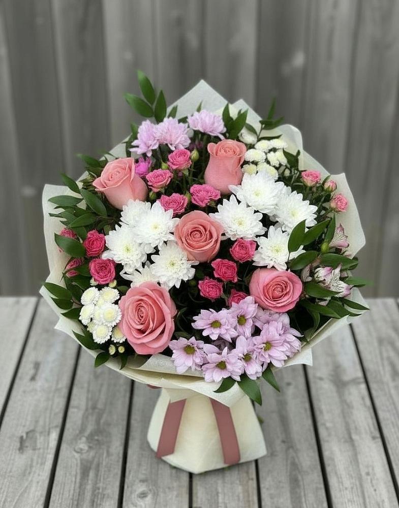 Букет цветов из: Альстромерии, Гвоздики, Розы и Хризантемы в Долгое Ледово
