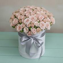 Цветочная композиция из Розы в шляпной коробке в Долгое Ледово