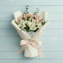 Букет цветов из:  Альстромерии в Долгое Ледово