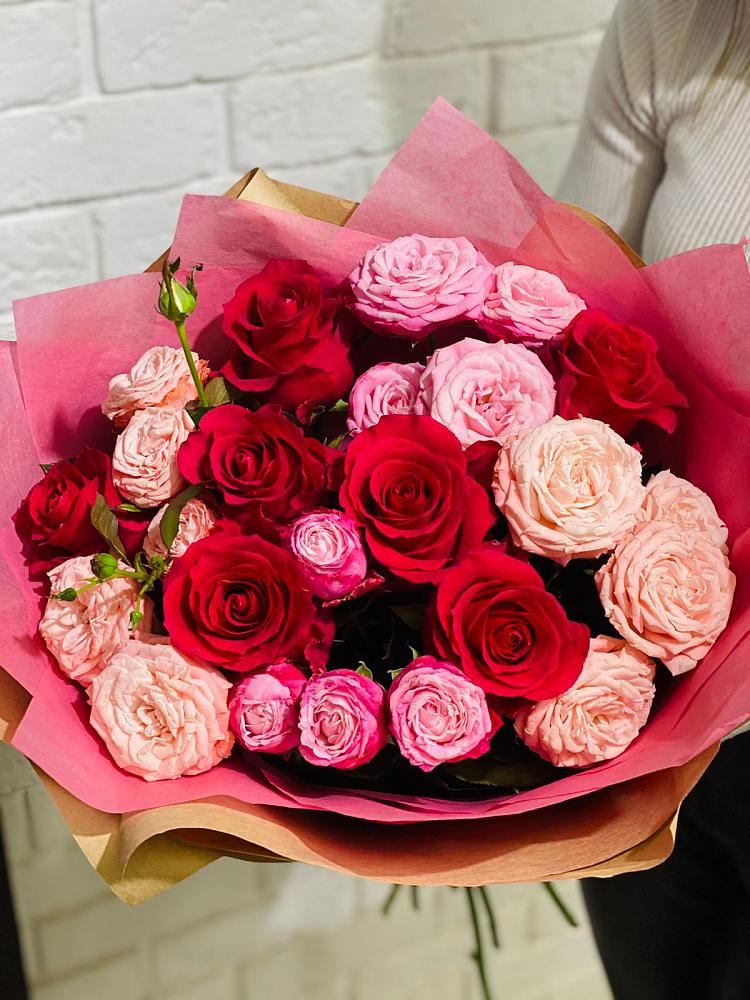 Букет цветов из: Розы в Долгое Ледово