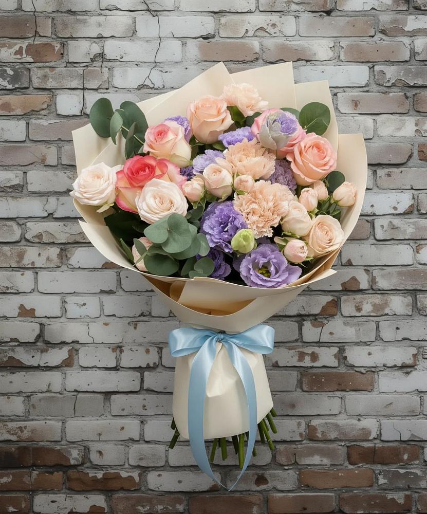 Букет цветов из: Розы, Лизиантусы и Гвоздики в Долгое Ледово