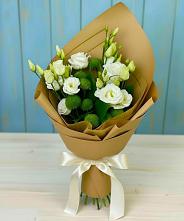 Букет цветов из:  Хризантемы и Лизиантусы в Долгое Ледово