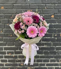 Букет цветов из:  Герберы и Хризантемы в Долгое Ледово