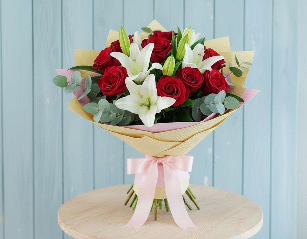 Букет цветов из: Лилии и Розы в Долгое Ледово